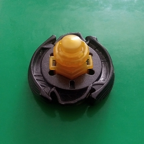 Beyblade Metal Masters DS Video Game + Vulcan Horuseus 145D Beyblade Bundle - Picture 10 of 11